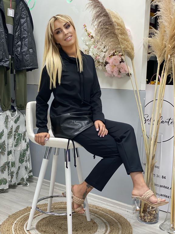 Deri Detay Tesettür Takım